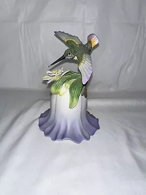 2000 Avon Vintage Porcelain Hummingbird Perched Atop Flower Bell Figurine • $16.50