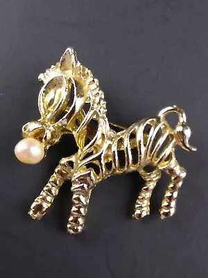 Vintage Brooch Pin Gold Tone Zebra W Faux Pearl In Mouth 1960s  • $8