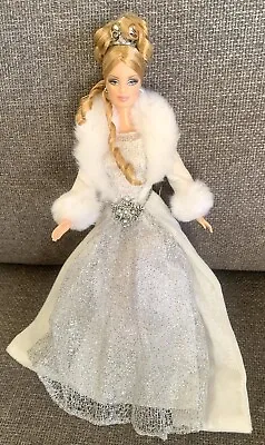 2003 HolidayVisions Winter Fantasy Barbie Doll With Clothes FREE SHIPPING • $24.50