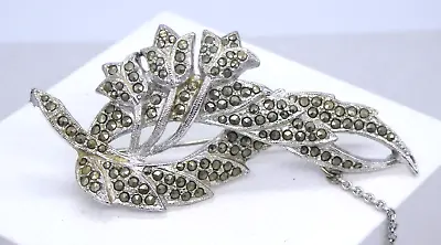 Vintage Signed HOLLYWOOD Silver Tone Floral Flower Marcasite Brooch Safety Chain • £8.45