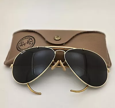 Vintage Ray Ban Aviator Sunglasses • $63