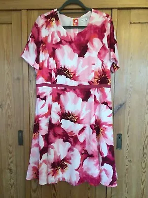 Fab Eastex Pink & White Floral Lined Dress 18 • £14.99