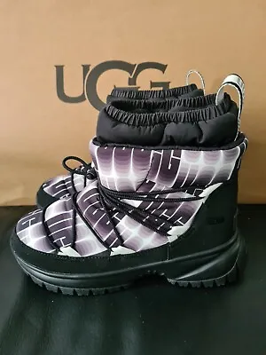 UGG Australia Yose Puffer Wavelength Mid Womens Boots Size UK 7 Eur 40 Brand New • £88.95