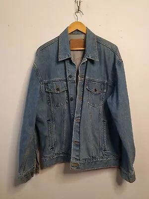 Vintage Levis Denim 70748 Jacket Mens Size Large (105) Blue Collared Buttons • $82