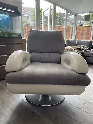 £15 • Buy Grey Cream Swivel Chair / Captains Chair