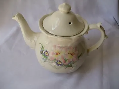 Price Kensington Potteries England P & K June Tea Pot • £23.13