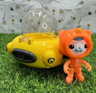 Octonauts Gup D Submarine & Captain Barnacles Figure Bath Toy Yellow Rare 2010 • £14.99