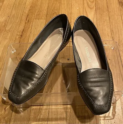 Enzo Angiolini Gunmetal Flats • $19.95