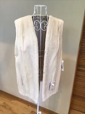 Beautiful Sheared Pearl Mink Vest Size 8 • $750