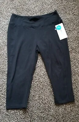 Marika Black 18  Capri Leggings Women's Size XL NEW • $24.99