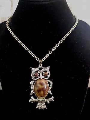 Vintage 1950's Owl Pendant Necklace Brown Cabochon Chest & Eyes 24.5  • $6.50