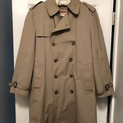 Men's London Fog Trench Coat Zip Out Lining 38R • $45