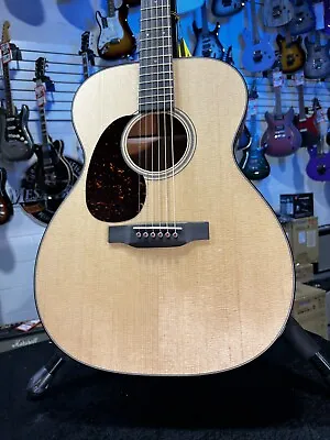 Martin 000-18 Modern Deluxe Acoustic Guitar - Natural Auth Deal Free Ship! 242 • $3799