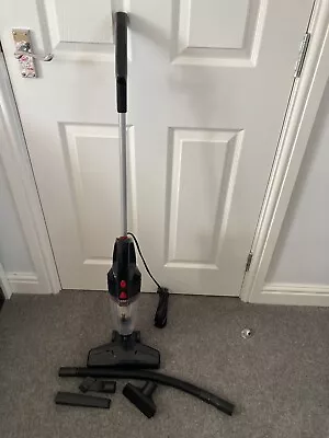 Duronic VC8 Bagless Vacuum Cleaner- Corded • £15