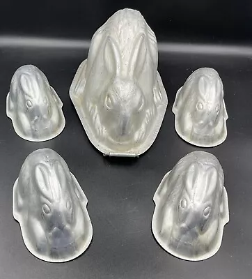 5 Vintage Metal Tin  Aluminium Rabbit Jelly Moulds. 1 Large. 4 Small • £35