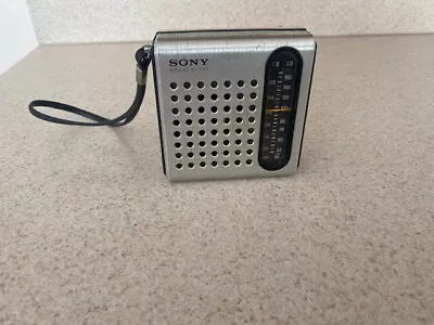 Vintage Sony AM/FM Radio • $14