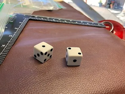 Bakelite Small White Dice In Good Condition • $10