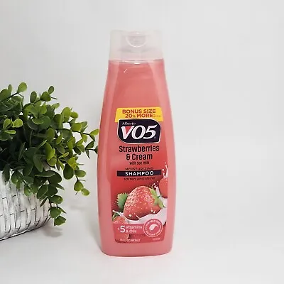 Alberto VO5 Strawberries & Cream Soften & Shine Shampoo 15 Fl Oz • $12.99