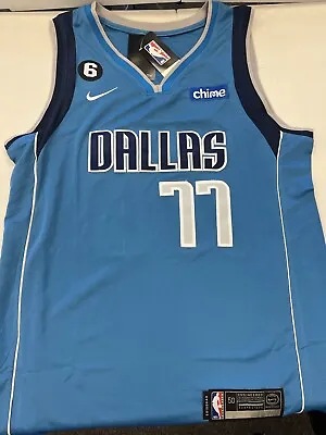 Dallas Mavericks Luka Doncic Men's Jersey Medium • $39