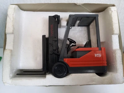 £16.99 • Buy TOYOTA 15 Electric 3 Wheeler Fork Lift Truck.