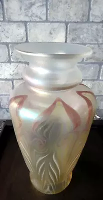 Signed 1981 Vandermark Studio Art Glass Pulled Feather Iridescent Vase 8.75  • $170.55