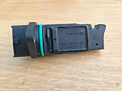 F00C2G2063 Vauxhall Mitsubishi Volvo Genuine Bosch Mass Air Flow Meter Sensor • $18.95