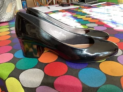 Marks & Spencer 'Tortoise Shell' Heel Black Shoes Size 5 • £0.99