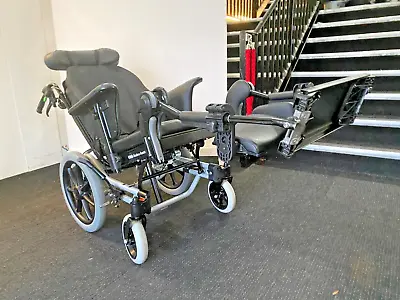 Invacare Rea Azalea Assist Tilt In Space And Backrest Recline Manual Wheelchair • £1099