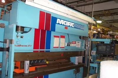 Pacific 135 Ton Hydraulic Servo Press Brake (Inv.15634) • $37500