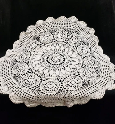 $7.99 • Buy Vintage Antique Hand Crocheted Lace Doily Table Topper 32  Ecru 40s Farm Fresh