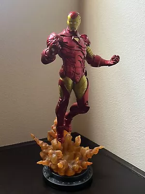 Bowen Designs Marvel The Invincible Iron Man Modern Version 94/3600-damage • $90