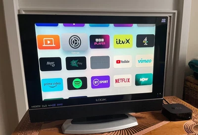 £10 • Buy LOGIK LOG19WHDI7 19  HD LCD TV HDMI, USB & SD/MMC/MS Card Reader 