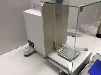 Mettler Toledo XS64 Analytical Balance • $1250