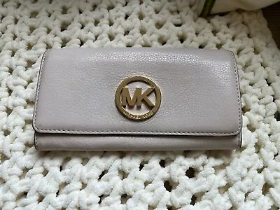 Michael Kors Fulton Flap Pebble Leather Optic White Wallet • $39.99