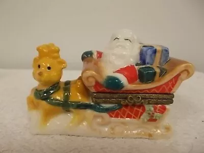 Oneida Home Christmas Santa's Sleigh & Reindeer Porcelain Hinged Trinket Box • $11.99