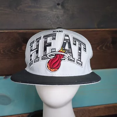 Vintage Miami Heat Snapback Hat New Era Dwayne Wade Lebron James 9 Fifty • $11.89