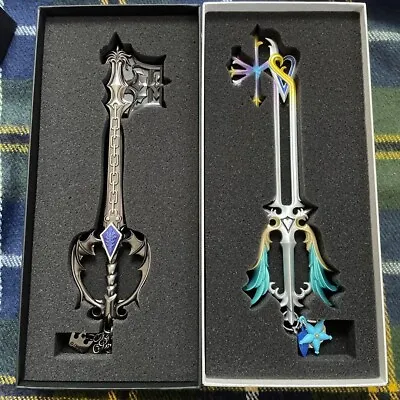 Kingdom Hearts Key Set Of 2 Disney Ambassador Hotel Keyblade Room 2022 Limited • $330