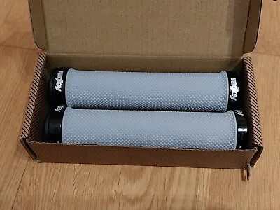 Ragley Lock On Grips - Grey 30mm Dia. (Bargain RRP 19.99) • £9.95