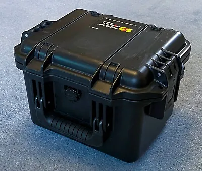 £60 • Buy Black Pelican Storm Case IM2075, Pre-owned, With Some Foam 