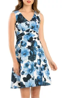 Review Fit And Flare Blue Floral Dress Size 16 Knee Length V Neckline Party  • $49.99