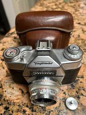 Voigtlander Bessamatic 35mm Synchro Compur Color-Skopar X 1:2.8/50 Lens & Case • $75