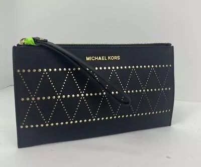 FREE SHIPPING  Michael Kors 35F8STVW9B  Jet Set Travel Wallet - GORGEOUS • $39.99