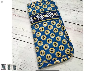 Vera Bradley Eyeglass Case Soft • $12