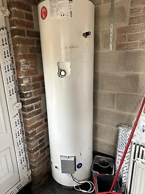 Unvented Indirect Hot Water Cylinder • £100