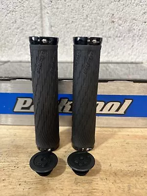 SRAM Locking Grips - Black Lock-On • $16.90