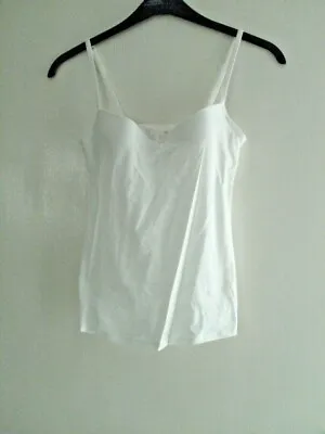 WOMENS/GIRLS JERSEY CAMISOLE TOP BUILT IN BRA NEW SZs 32-34-36 • £6.99