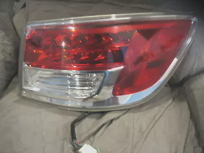 2007 2008 2009 Mazda Cx9 Cx 9 Tail Light Right Passenger 07  08 09 • $89.99