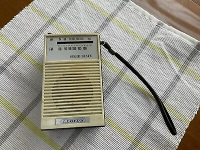 $12 • Buy Vintage Working LLOYD’S SOLID STATE FM/AM Portable Radio W/ Carrying Strap #9R36