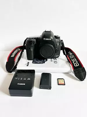 Canon EOS 5D Mark III 22.3MP Digital SLR Camera Black Body & Accessories • £281