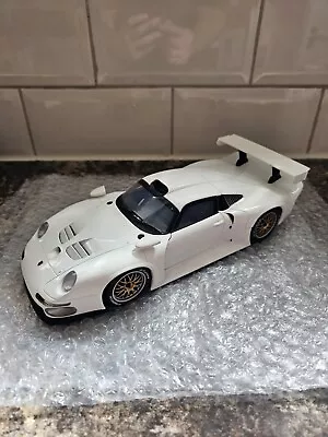 Porsche 911 Gt3 Ut Models 1 18 Model Car Rare White Excellent Condition  • £42.99